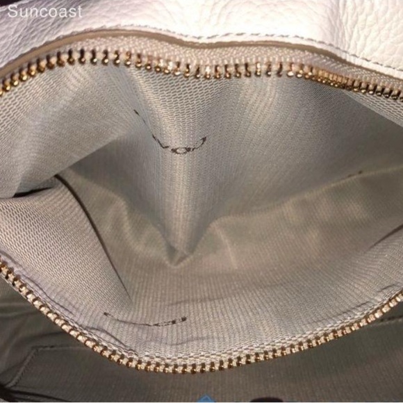 Coach Dakotah 34397 Cream Leather Shoulder Bag - Picture 10 of 16